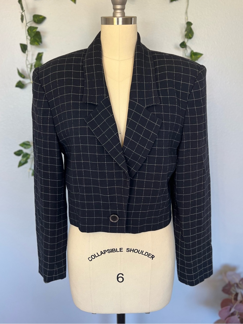 Vintage Ann Taylor Wool Cropped Grid Blazer Navy Size 8 Fits 4/6